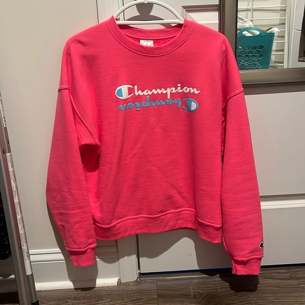 Women’s champion sweatshirt